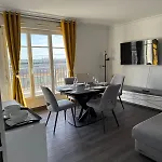 Chic Apartmán *